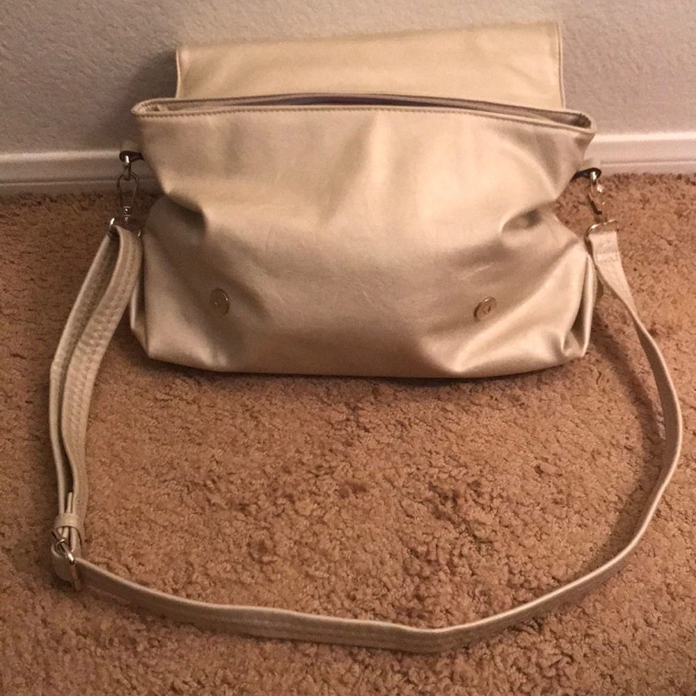 Tote - Picture 2 of 5